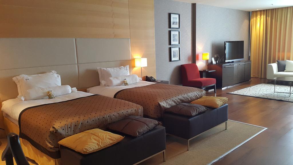 Hotel Grand Swiss Erbil Quarto foto