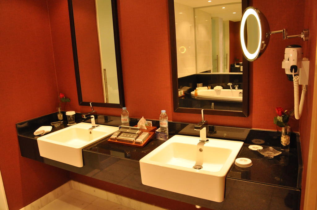 Hotel Grand Swiss Erbil Quarto foto